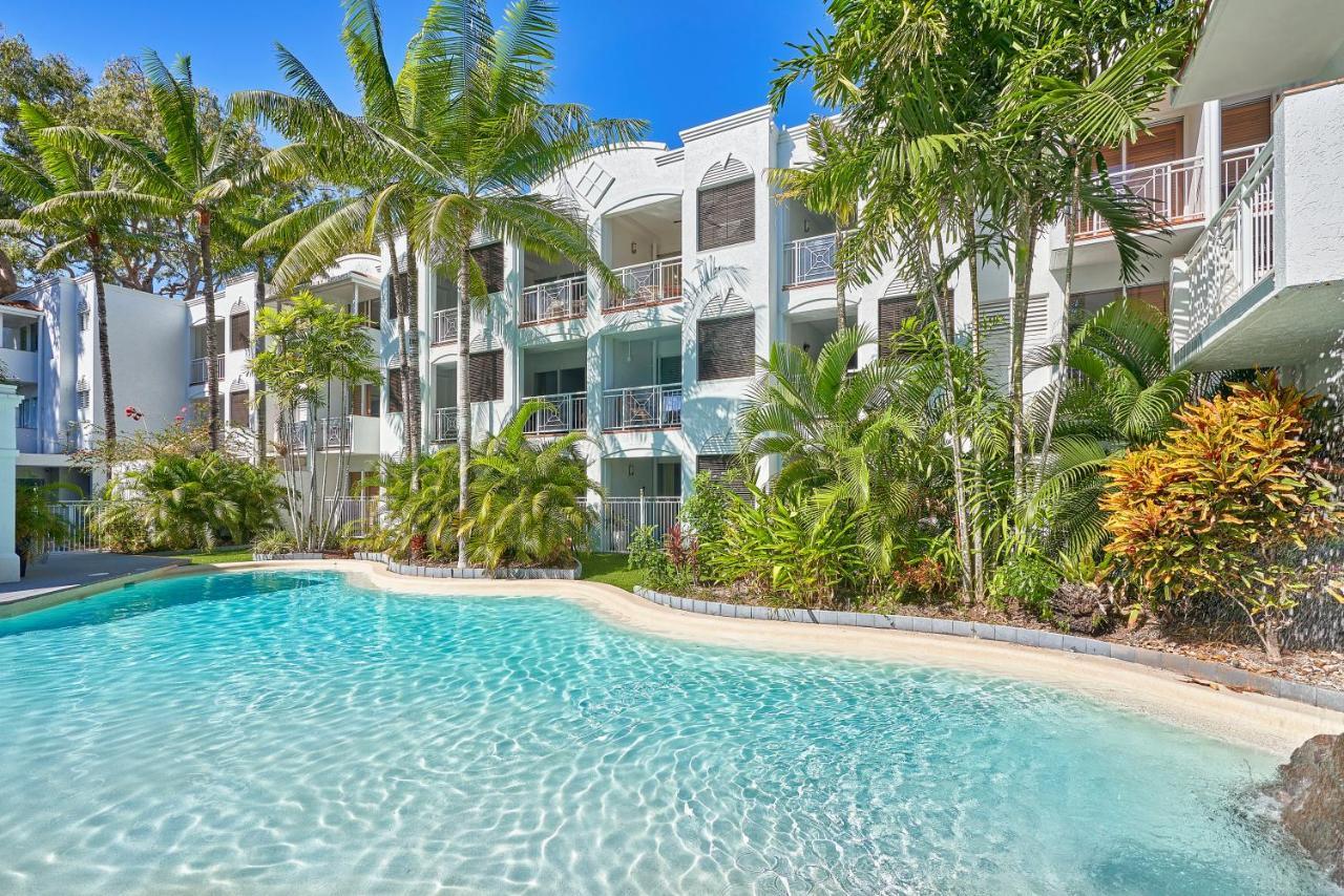 Alassio Apartments With Direct Pool Access Palm Cove Exterior photo